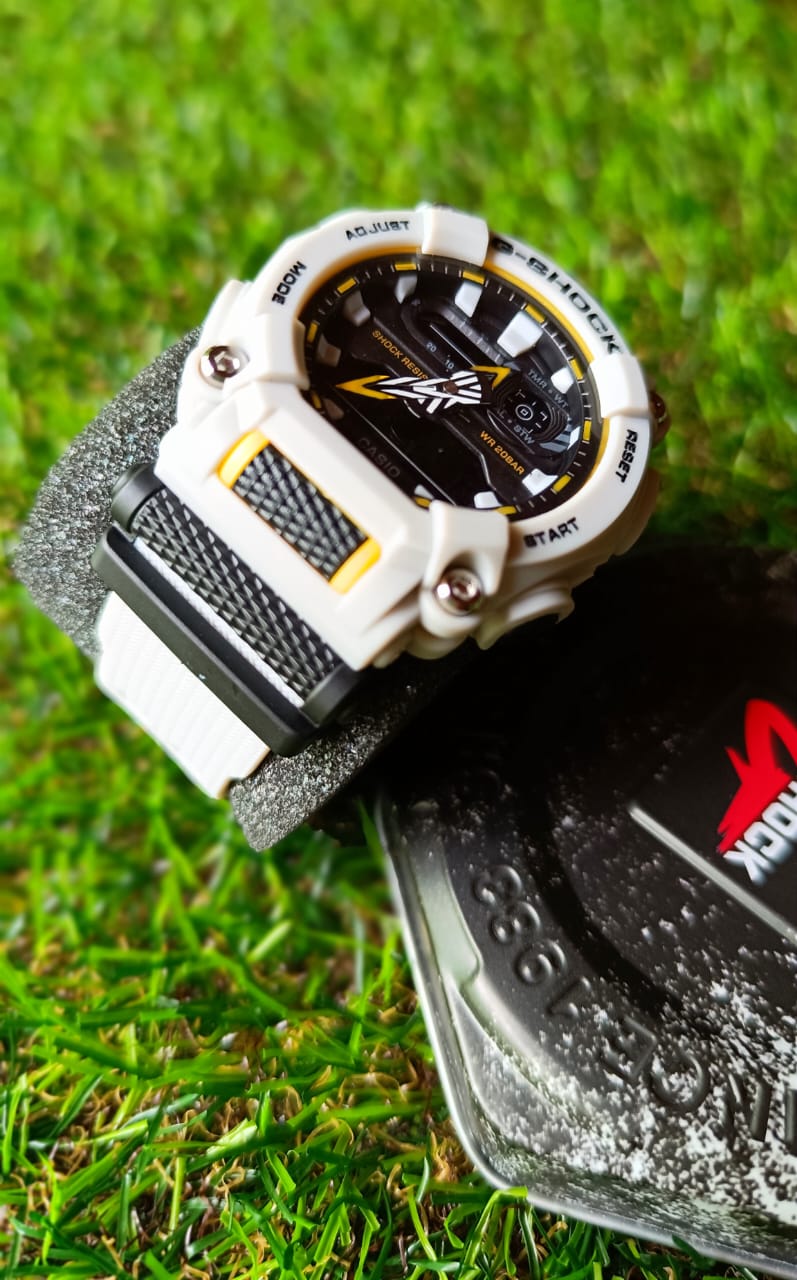 CASIO ALTERNATIVO GA900 GRIS/BLANCO  #CASA0026