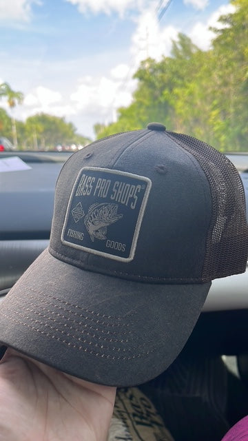GORRA BASS PRO SHOPS –  MARRON / GRIS
