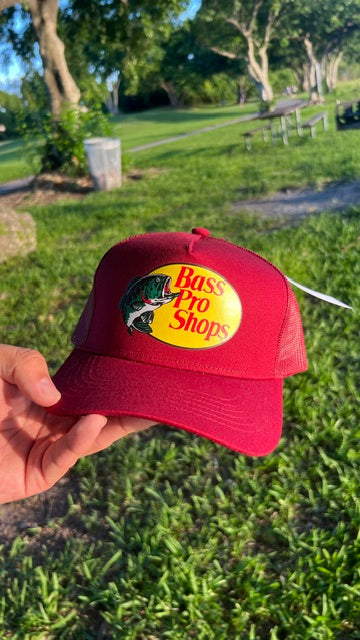 GORRA BASS PRO SHOP LOGO CLASICO  VINOTINTO