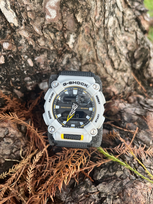 CASIO ALTERNATIVO GA900 GRIS/BLANCO  #CASA0026